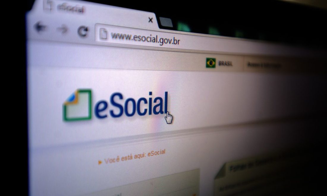 eSocial suspende envio de eventos S-1200 da competência Janeiro/2025