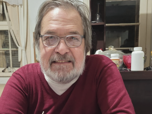 Jornalista que atuou no Correio do Povo e Zero Hora está internado na Santa Casa