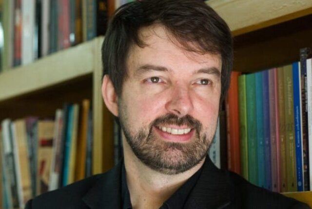 Decisão do STF sobre o Marco Civil da Internet fragiliza a liberdade de expressão, alerta Fernando Schüler, professor da Insper