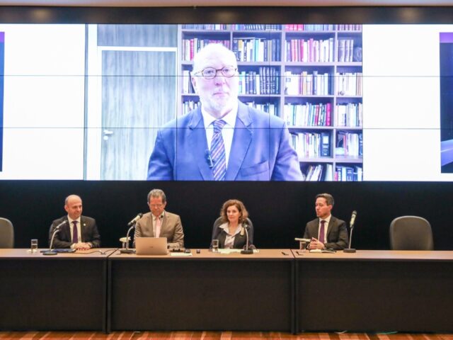 Ferramenta de IA desenvolvida na 4ª Região ganha destaque nacional em evento promovido pelo TRT-2