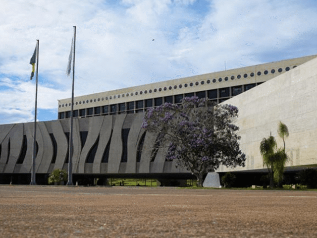 STJ nega sucessão processual sem dissolução de sociedade