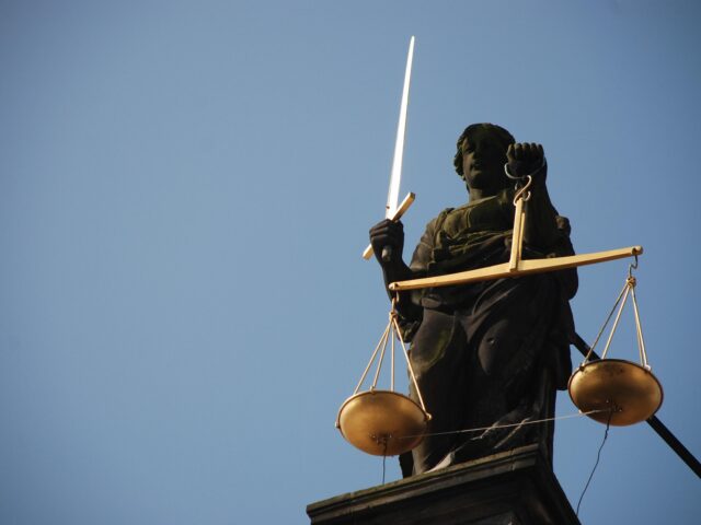 Suspensão de prazos prescricionais na pandemia se aplica a ações trabalhistas, decide TST